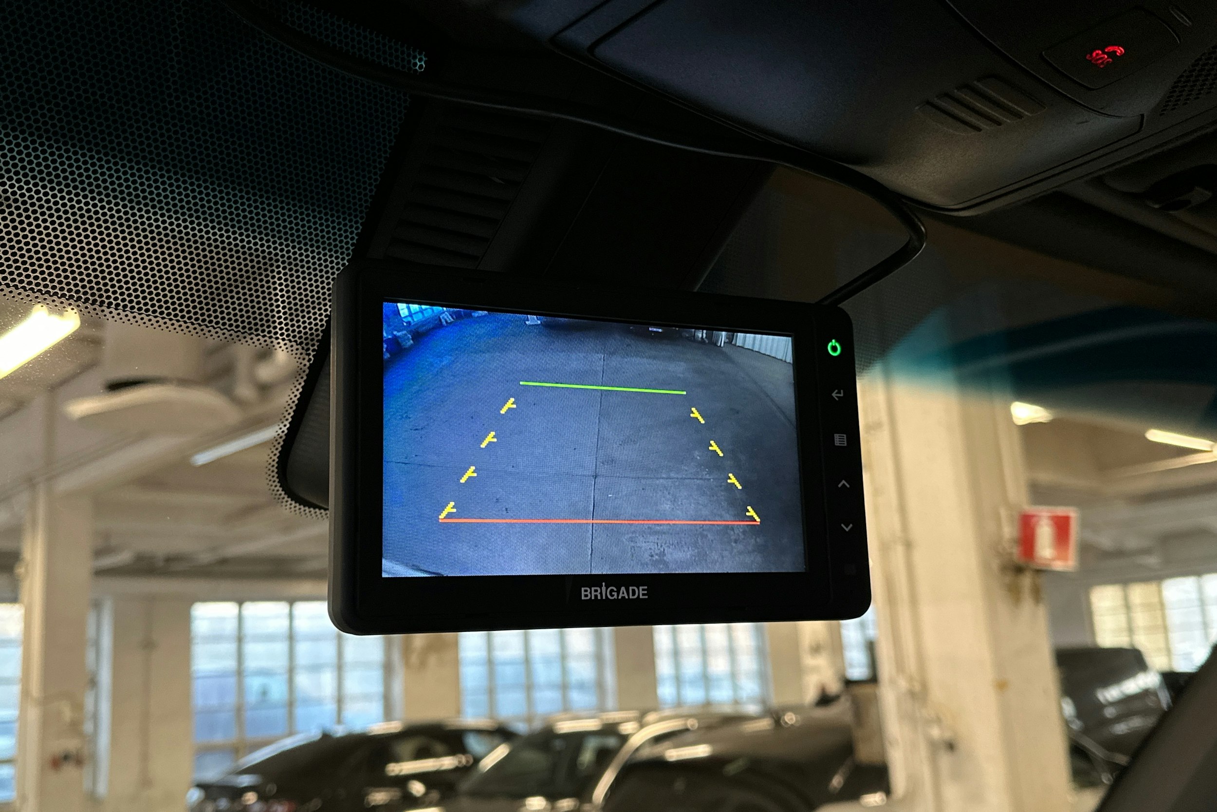 valkoinen Mercedes-Benz Sprinter 2021 kuva 19.