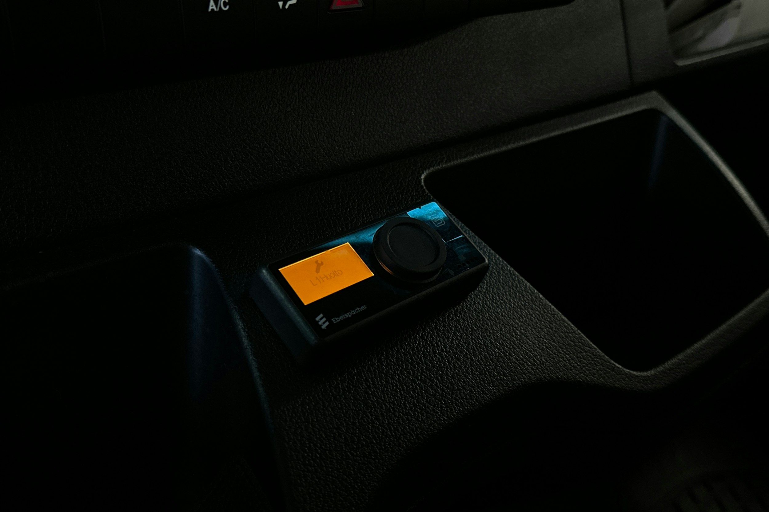 valkoinen Mercedes-Benz Sprinter 2021 kuva 20.