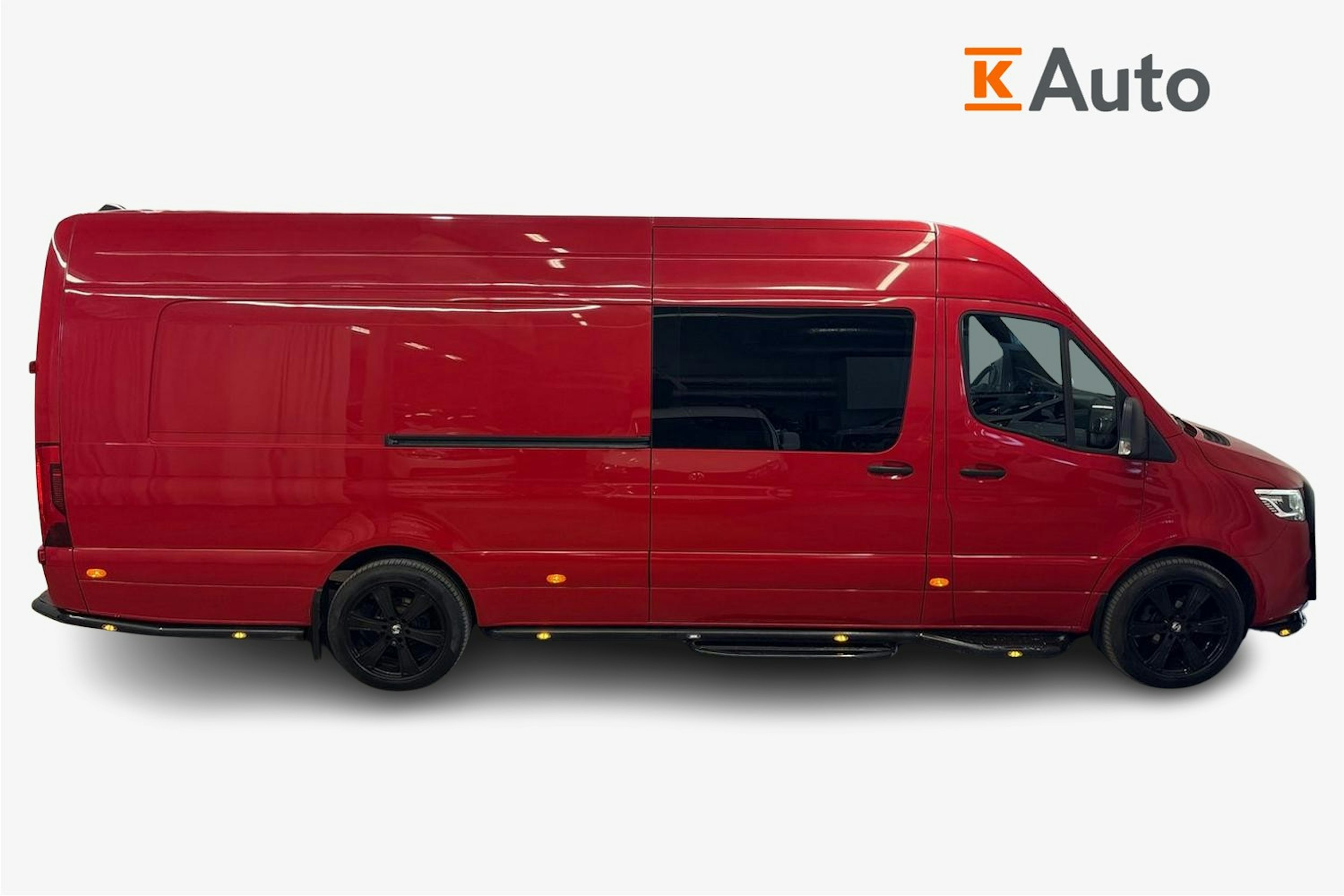 punainen Mercedes-Benz Sprinter 2021 kuva 5.