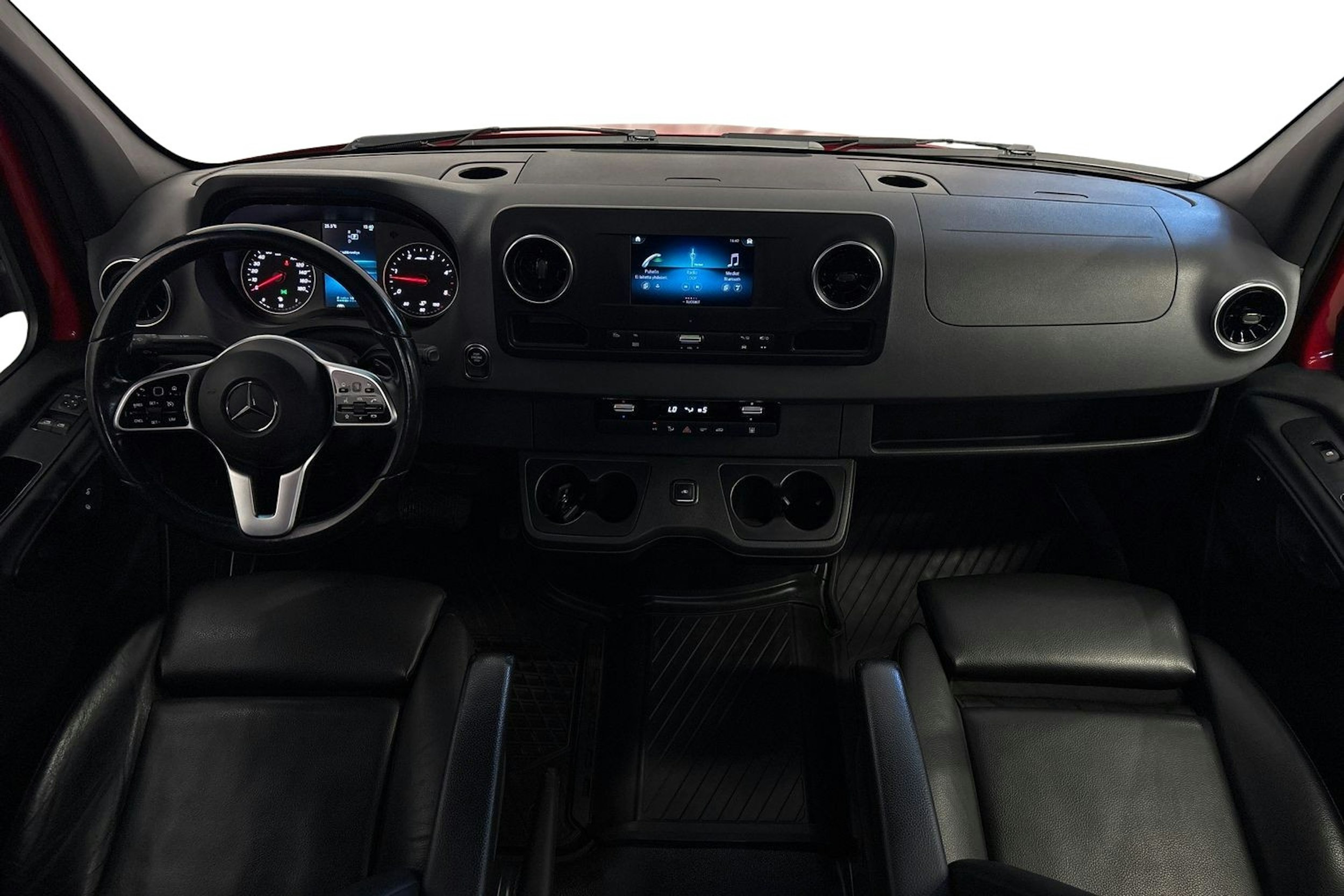 punainen Mercedes-Benz Sprinter 2021 kuva 7.