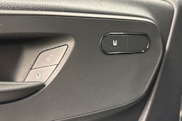 hopea Mercedes-Benz Sprinter 2021 kuva 57.