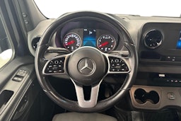 sininen Mercedes-Benz Sprinter 2021 kuva 10.