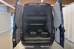 sininen Mercedes-Benz Sprinter 2021 kuva 23.