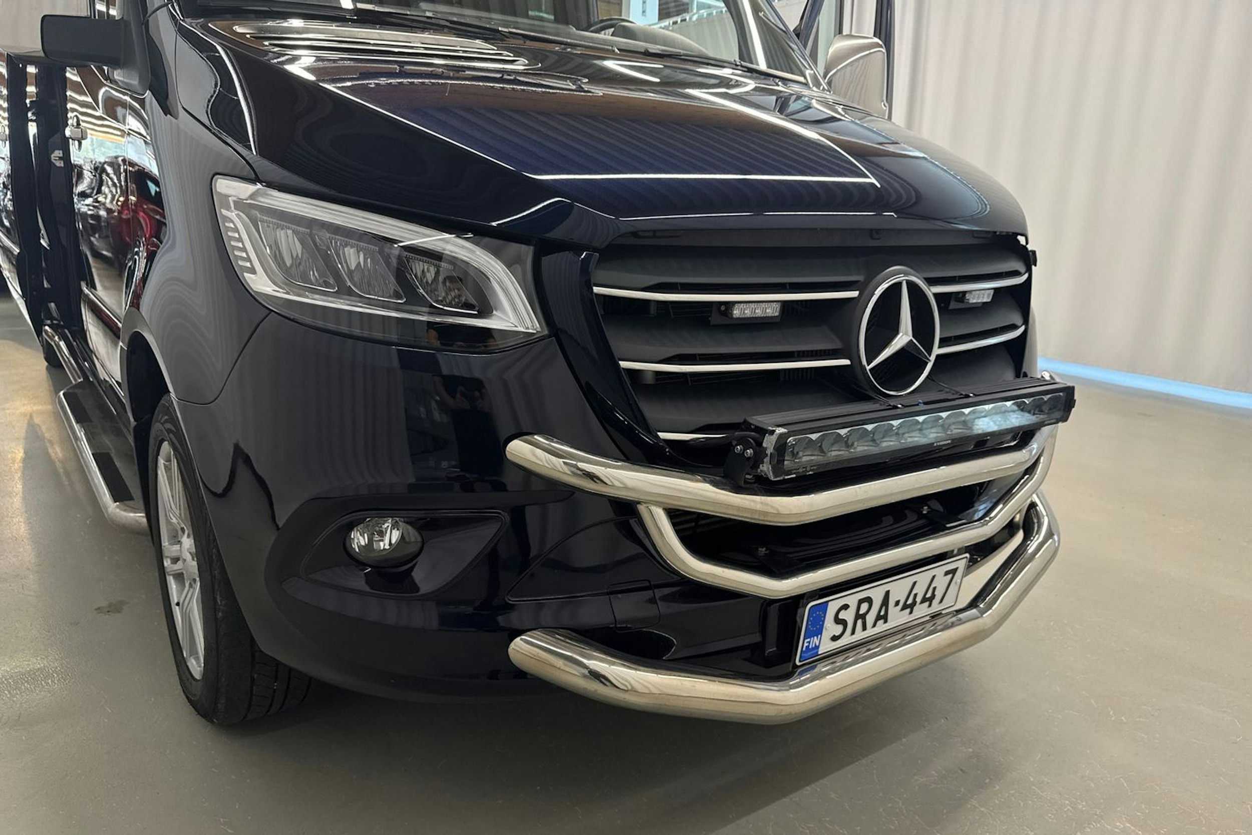 sininen Mercedes-Benz Sprinter 2021 kuva 25.