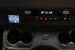 Musta Mercedes-Benz SPRINTER 2021 kuva 19.