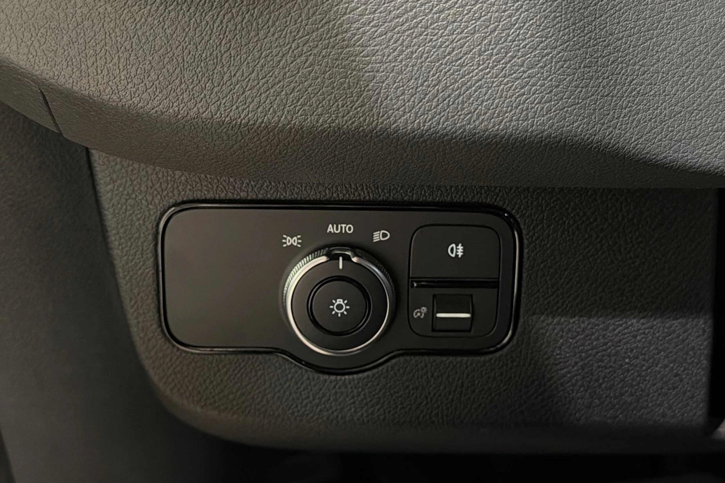Musta Mercedes-Benz SPRINTER 2021 kuva 21.