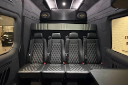 Musta Mercedes-Benz SPRINTER 2021 kuva 24.