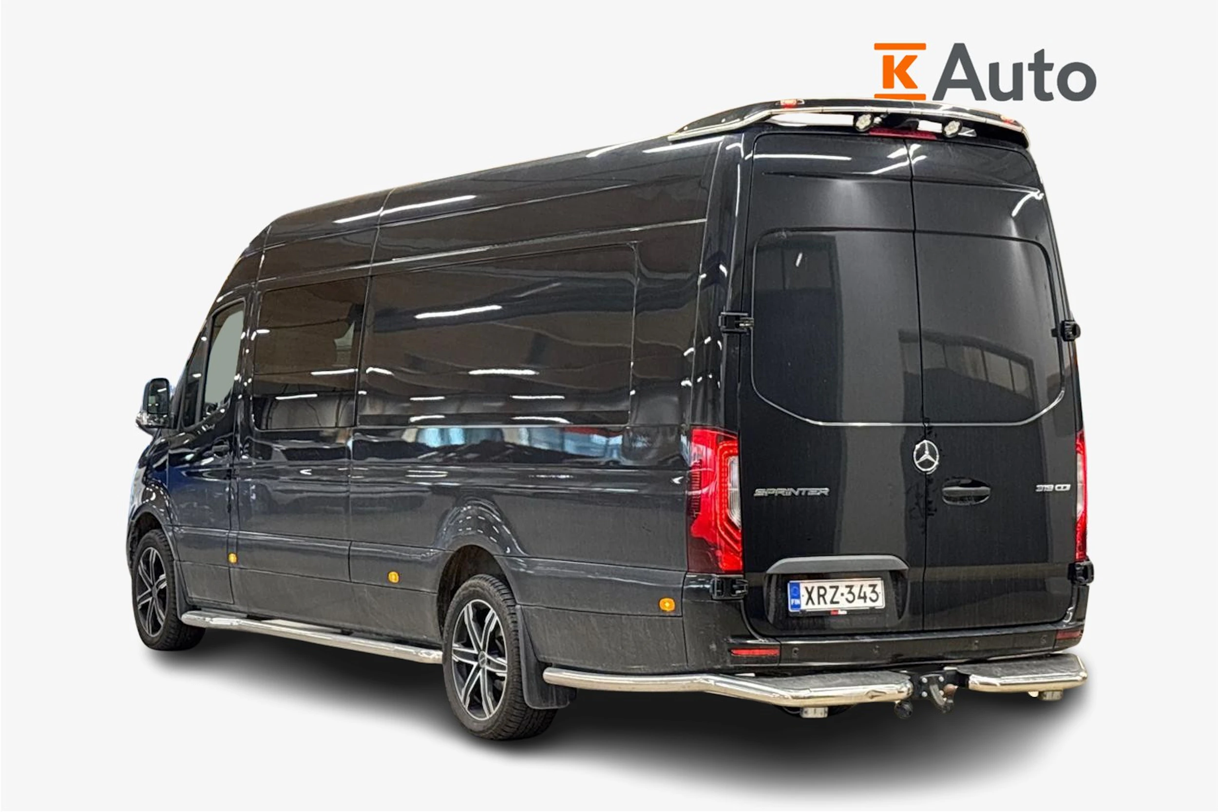 musta Mercedes-Benz Sprinter 2021 kuva 2.