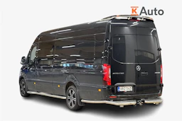 musta Mercedes-Benz Sprinter 2021 kuva 2.