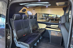 musta Mercedes-Benz Sprinter 2021 kuva 7.