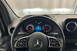 musta Mercedes-Benz Sprinter 2021 kuva 13.