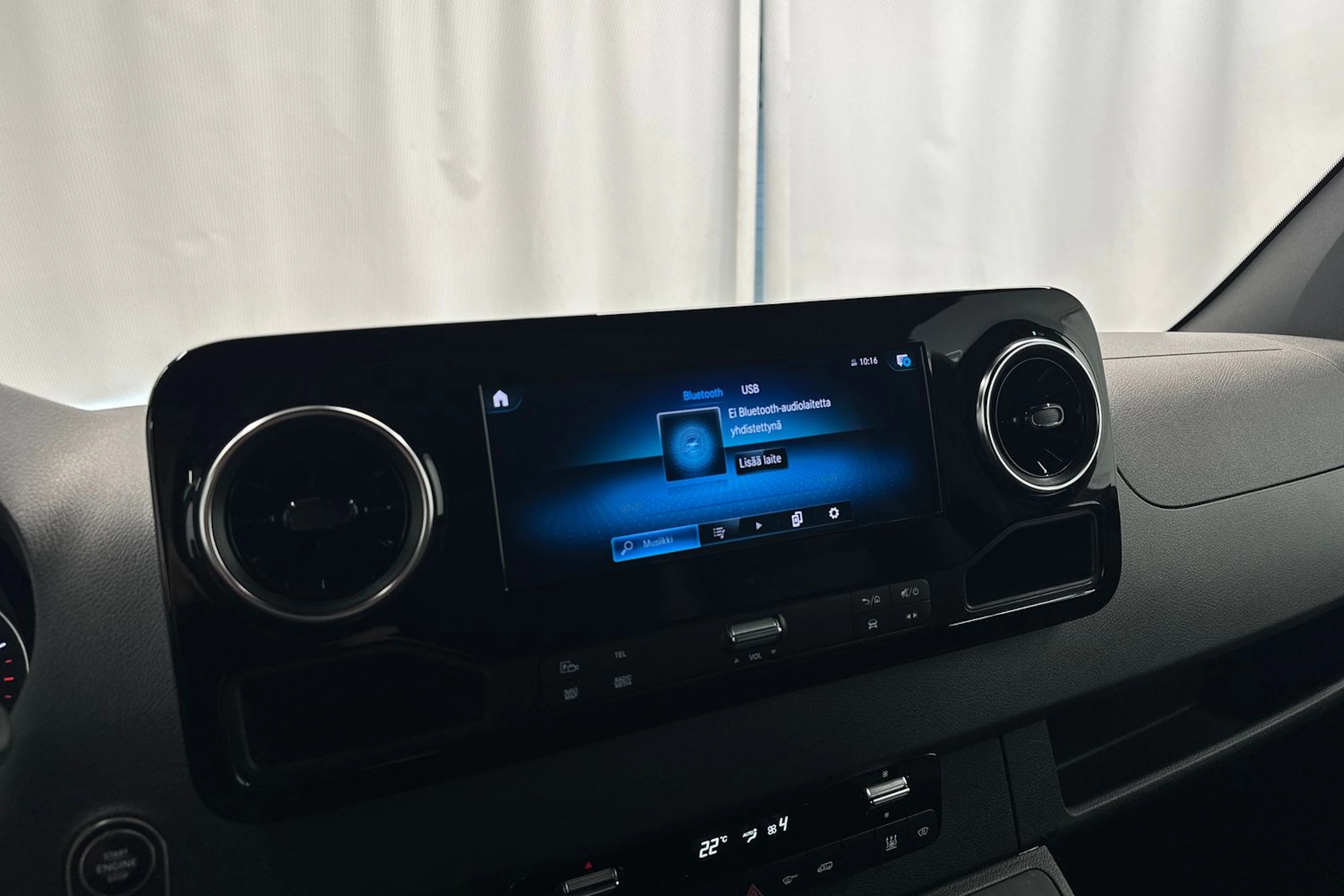 musta Mercedes-Benz Sprinter 2021 kuva 18.