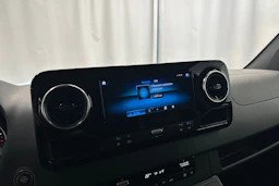 musta Mercedes-Benz Sprinter 2021 kuva 18.