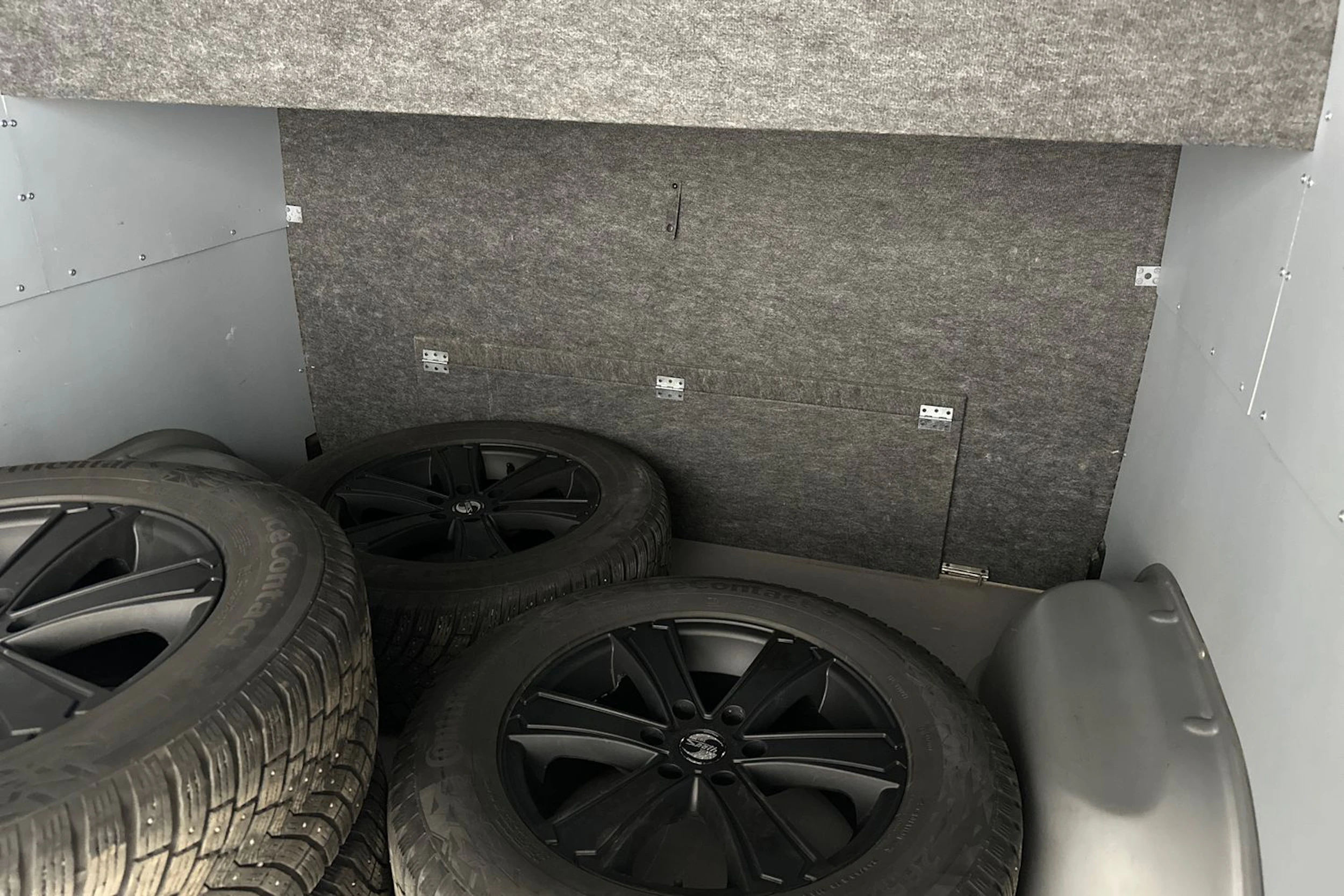 musta Mercedes-Benz Sprinter 2021 kuva 35.