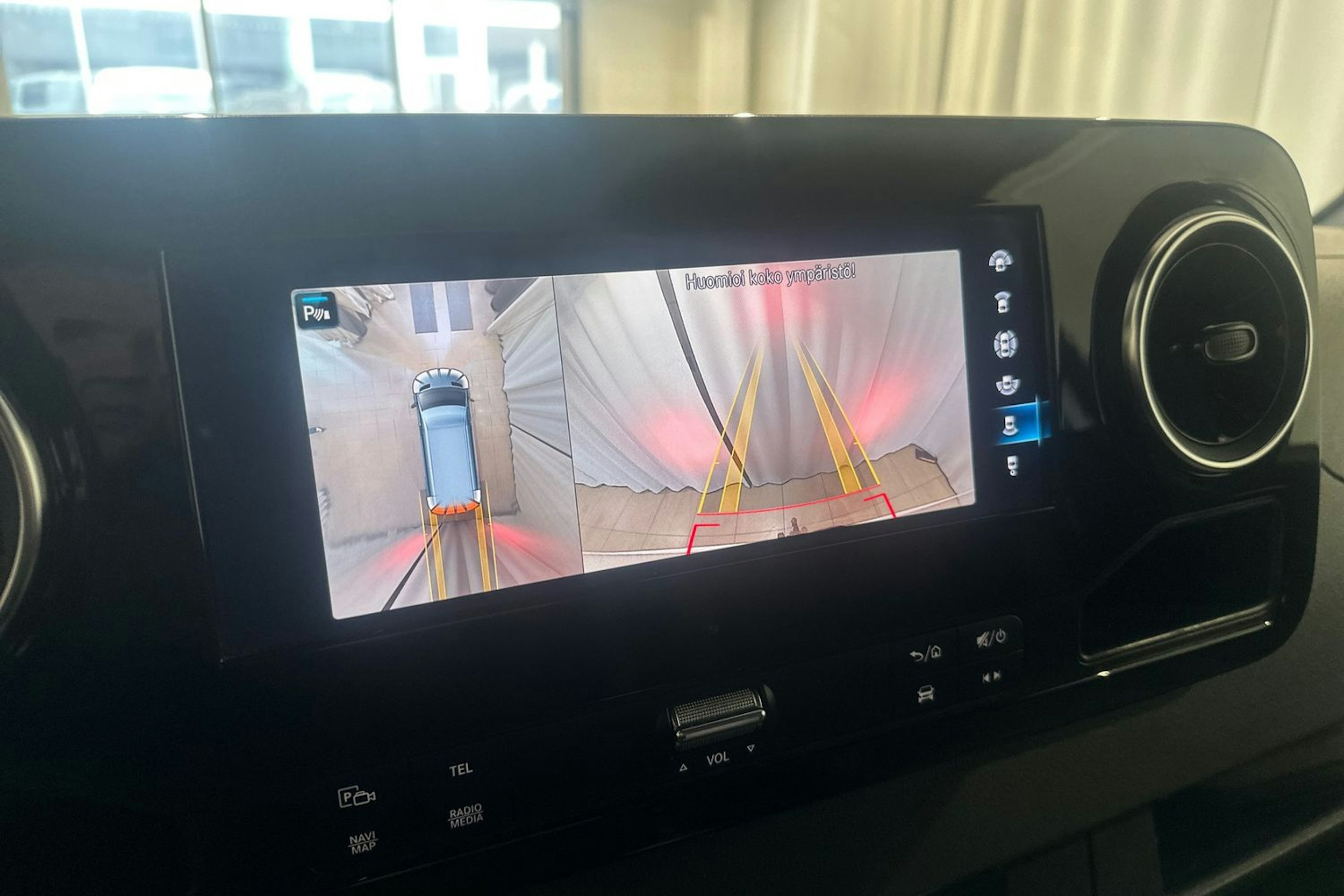 valkoinen Mercedes-Benz Sprinter 2021 kuva 9.