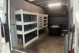 valkoinen Mercedes-Benz Sprinter 2021 kuva 13.