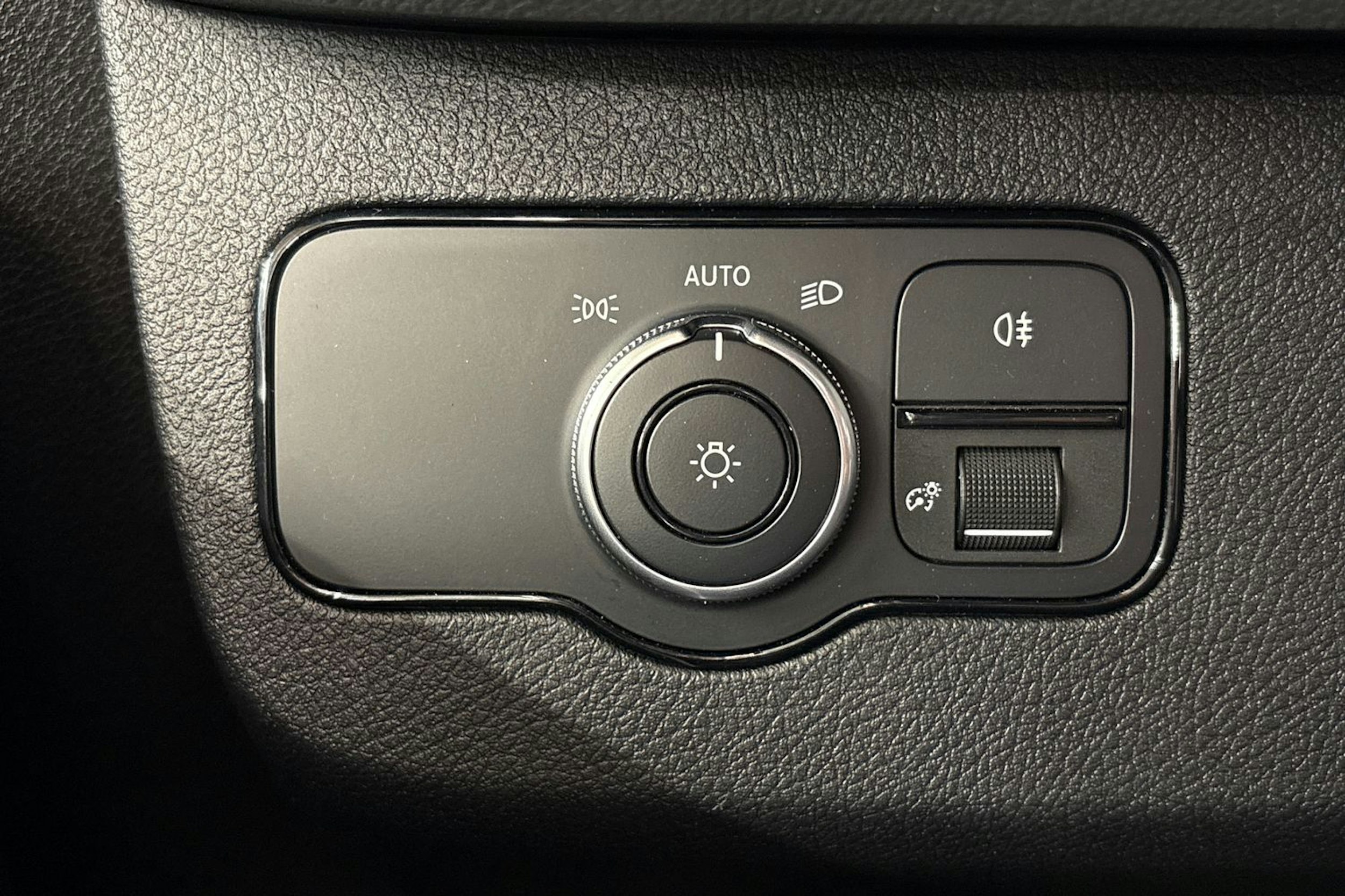 hopea Mercedes-Benz Sprinter 2022 kuva 19.
