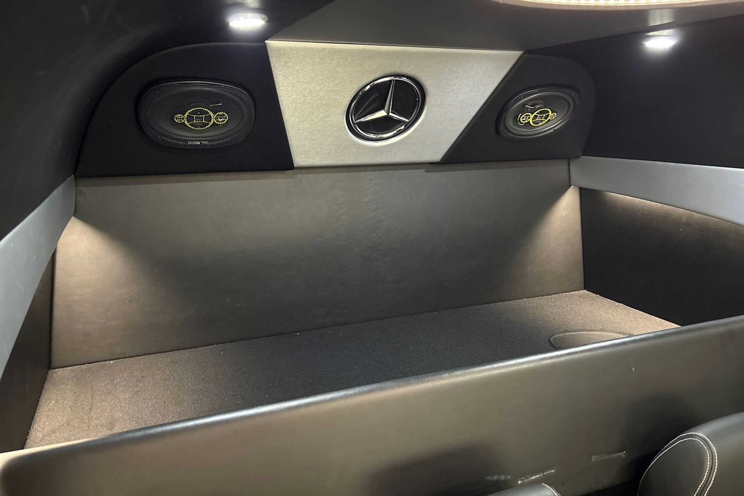 hopea Mercedes-Benz Sprinter 2022 kuva 34.