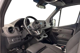 valkoinen Mercedes-Benz Sprinter 2022 kuva 8.