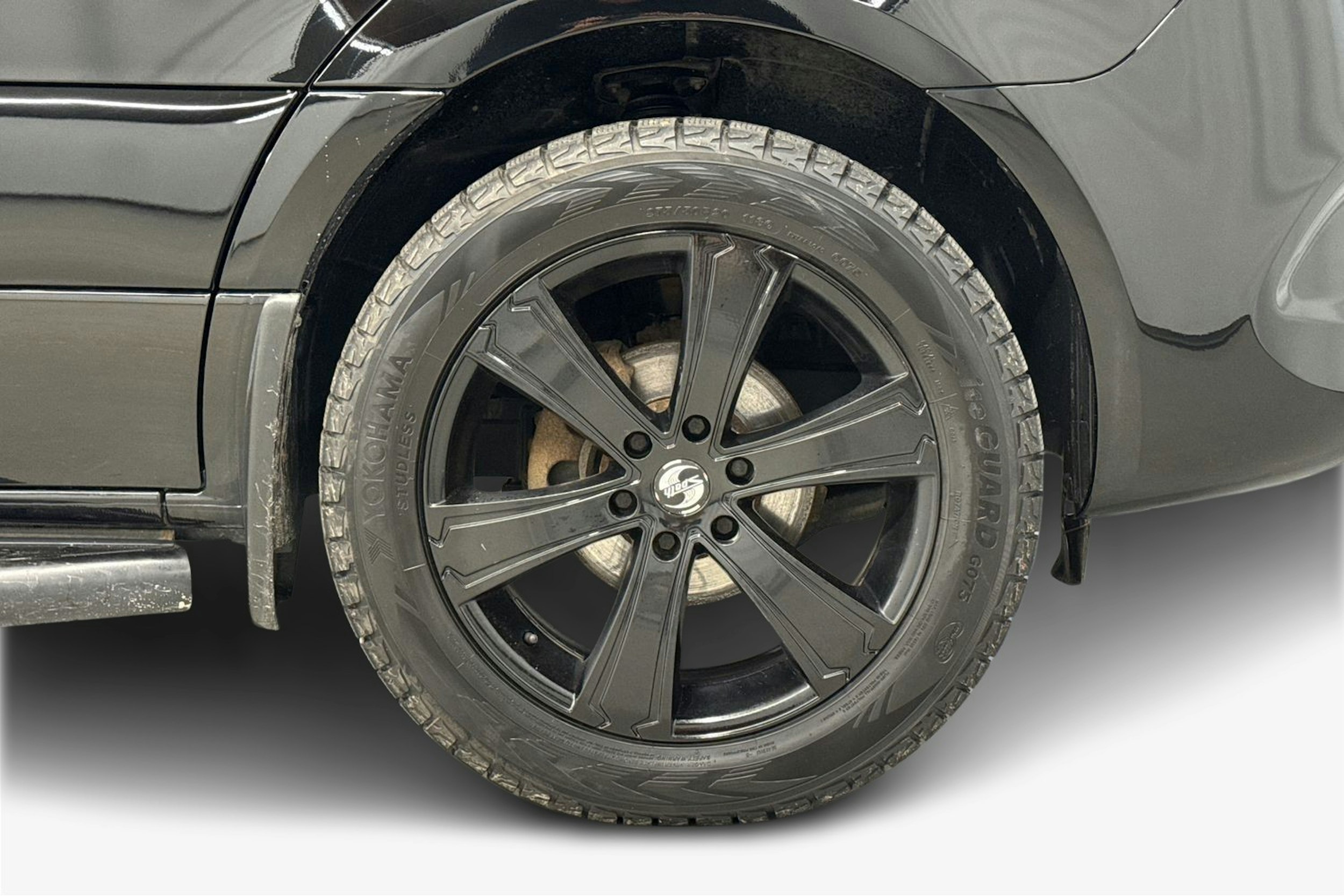 musta Mercedes-Benz Sprinter 2022 kuva 9.