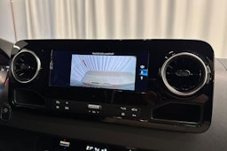 musta Mercedes-Benz Sprinter 2022 kuva 23.