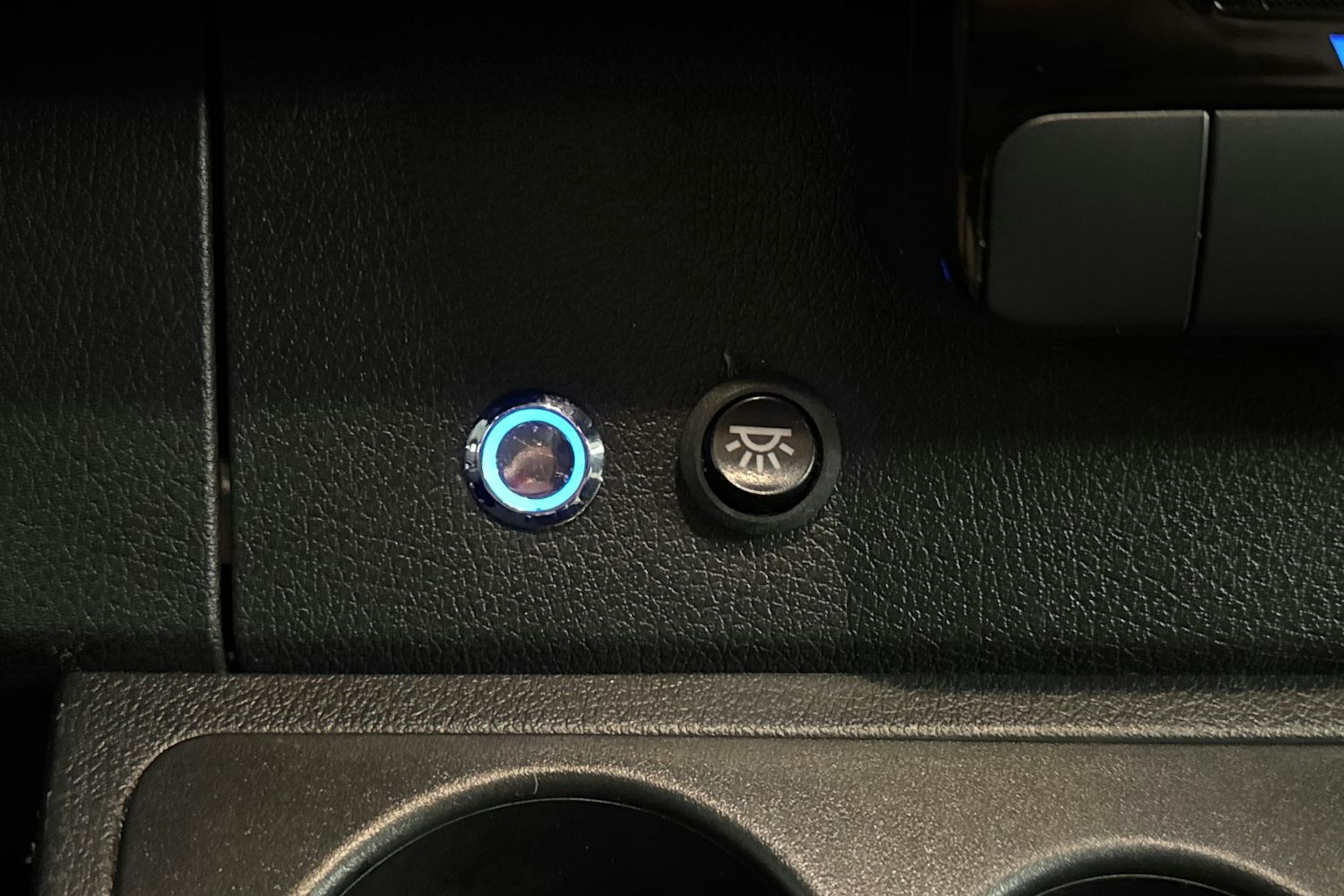 musta Mercedes-Benz Sprinter 2022 kuva 26.