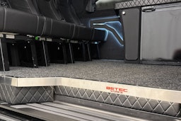 musta Mercedes-Benz Sprinter 2022 kuva 33.