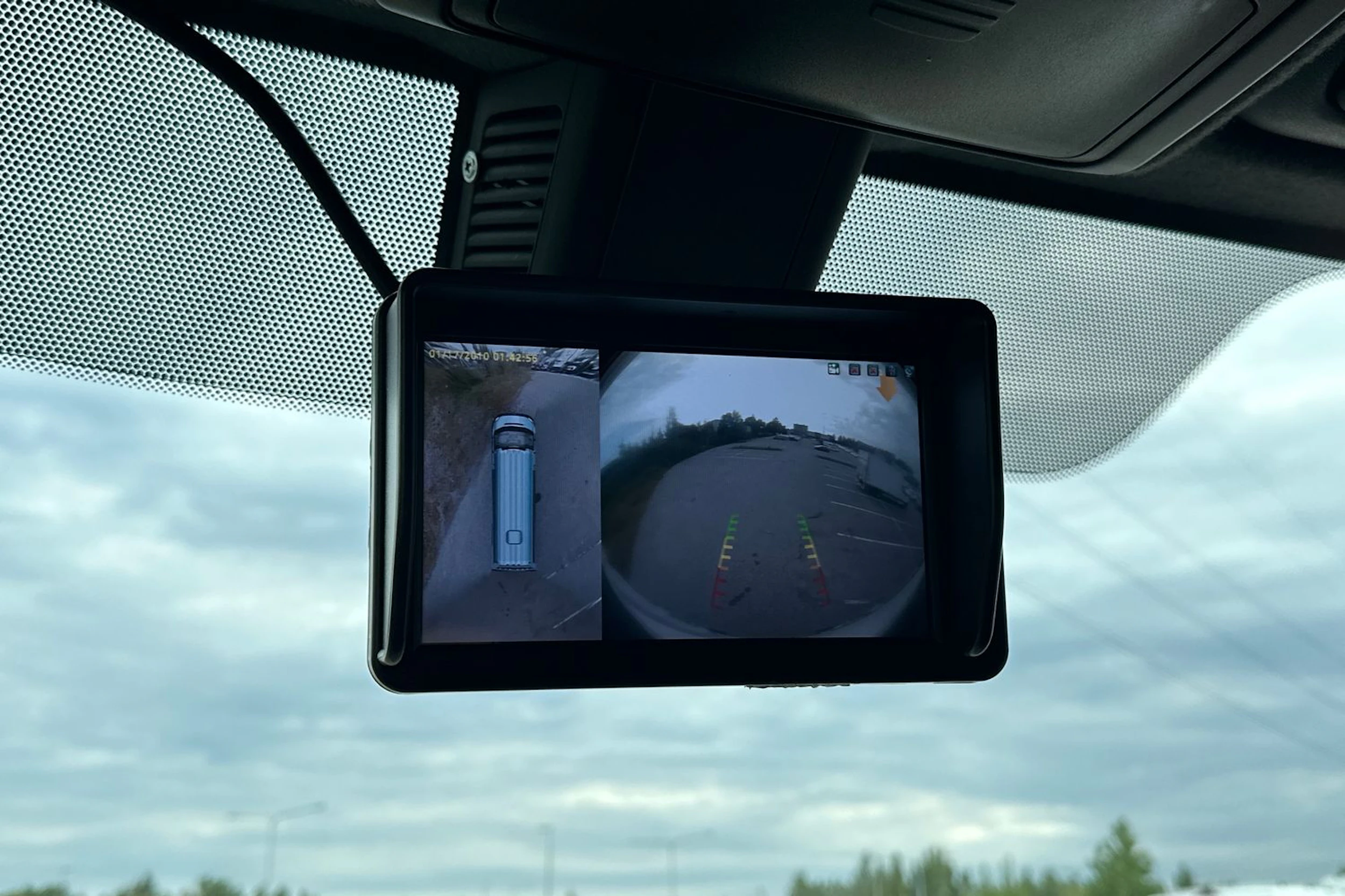 valkoinen Mercedes-Benz Sprinter 2022 kuva 20.