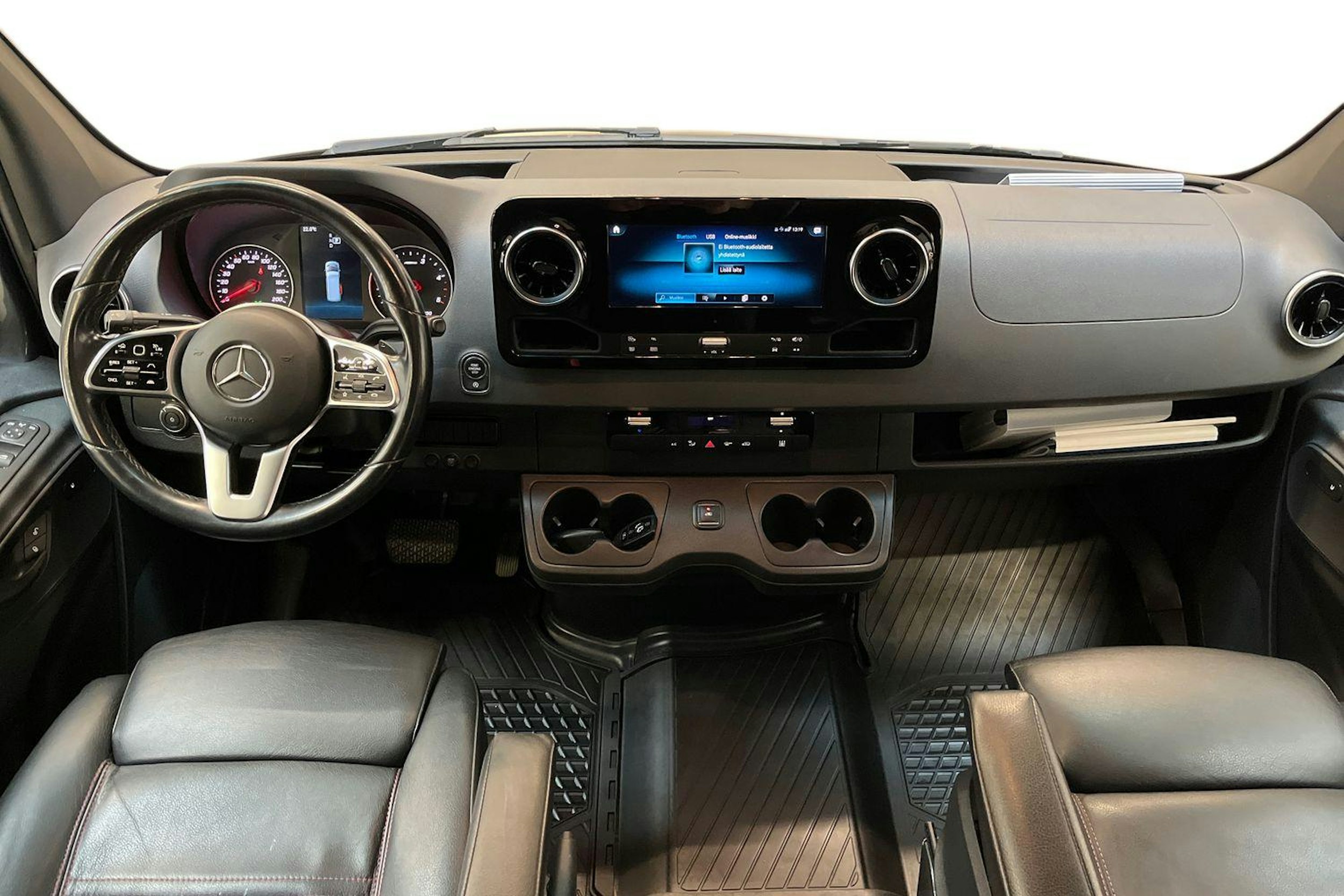 musta Mercedes-Benz Sprinter 2022 kuva 7.