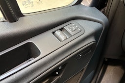 musta Mercedes-Benz Sprinter 2022 kuva 18.