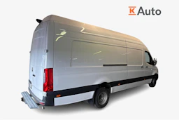 valkoinen Mercedes-Benz Sprinter 2022 kuva 2.