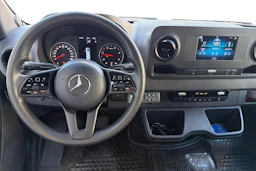 valkoinen Mercedes-Benz Sprinter 2022 kuva 7.