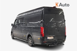 musta Mercedes-Benz Sprinter 2022 kuva 2.