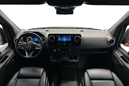 Harmaa Mercedes-Benz Sprinter 2022 kuva 7.