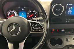 Harmaa Mercedes-Benz Sprinter 2022 kuva 12.