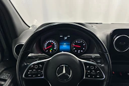 Harmaa Mercedes-Benz Sprinter 2022 kuva 13.