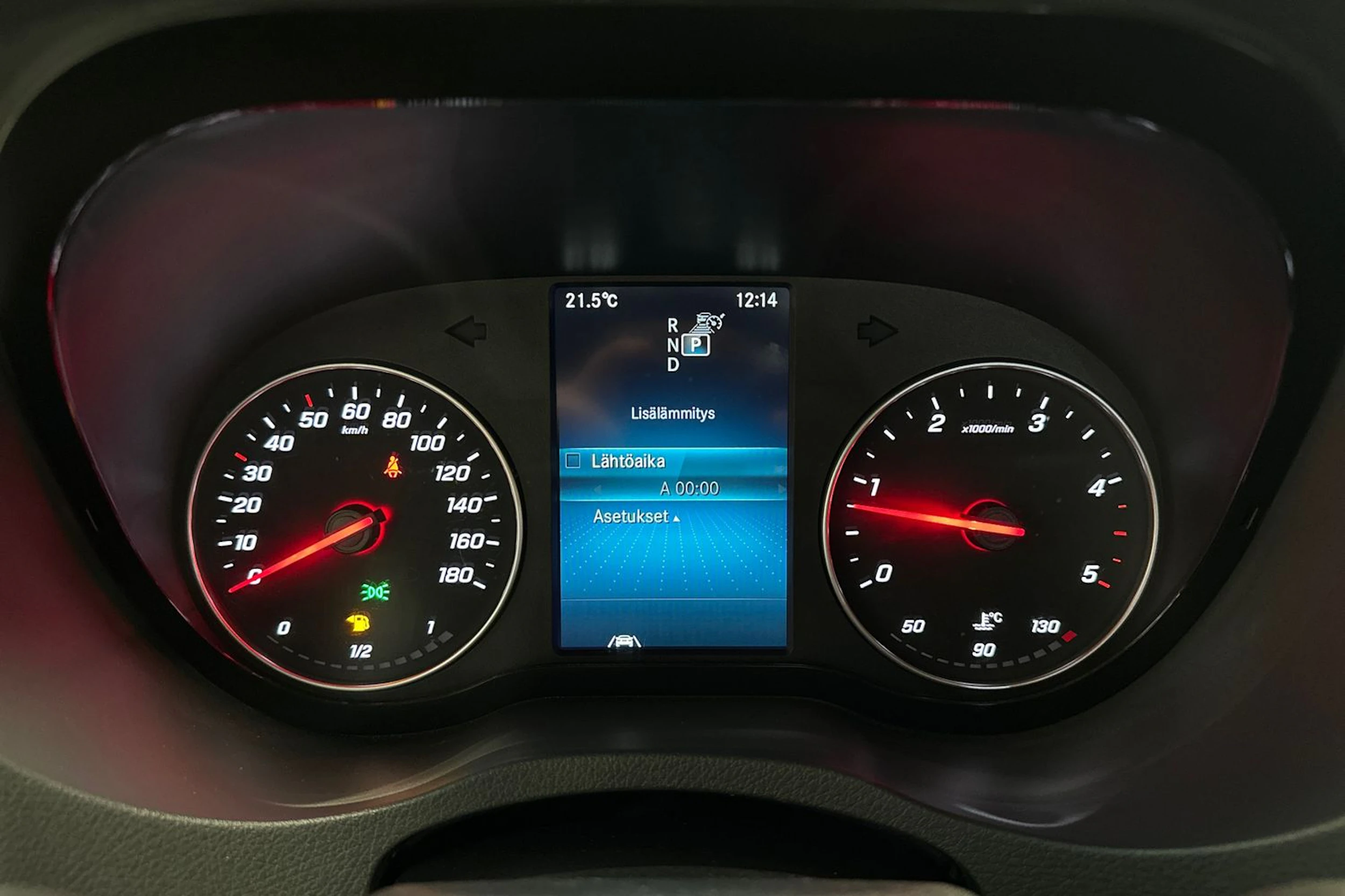 Harmaa Mercedes-Benz Sprinter 2022 kuva 14.