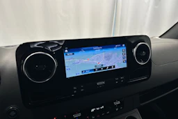 Harmaa Mercedes-Benz Sprinter 2022 kuva 16.