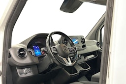 valkoinen Mercedes-Benz Sprinter 2022 kuva 7.