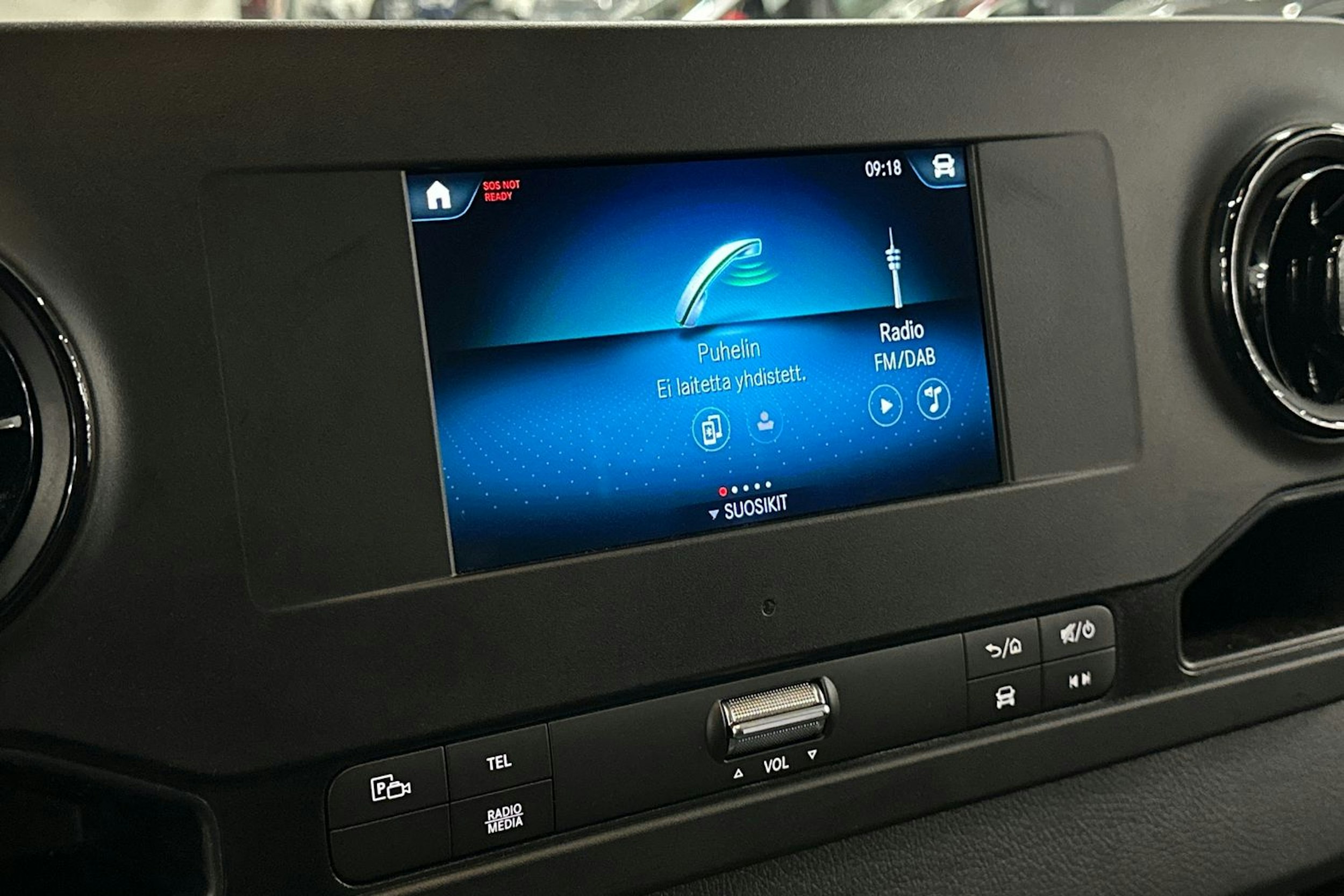 valkoinen Mercedes-Benz Sprinter 2022 kuva 21.
