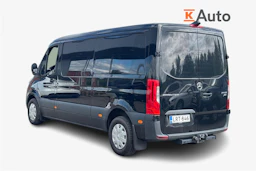 musta Mercedes-Benz Sprinter 2022 kuva 2.