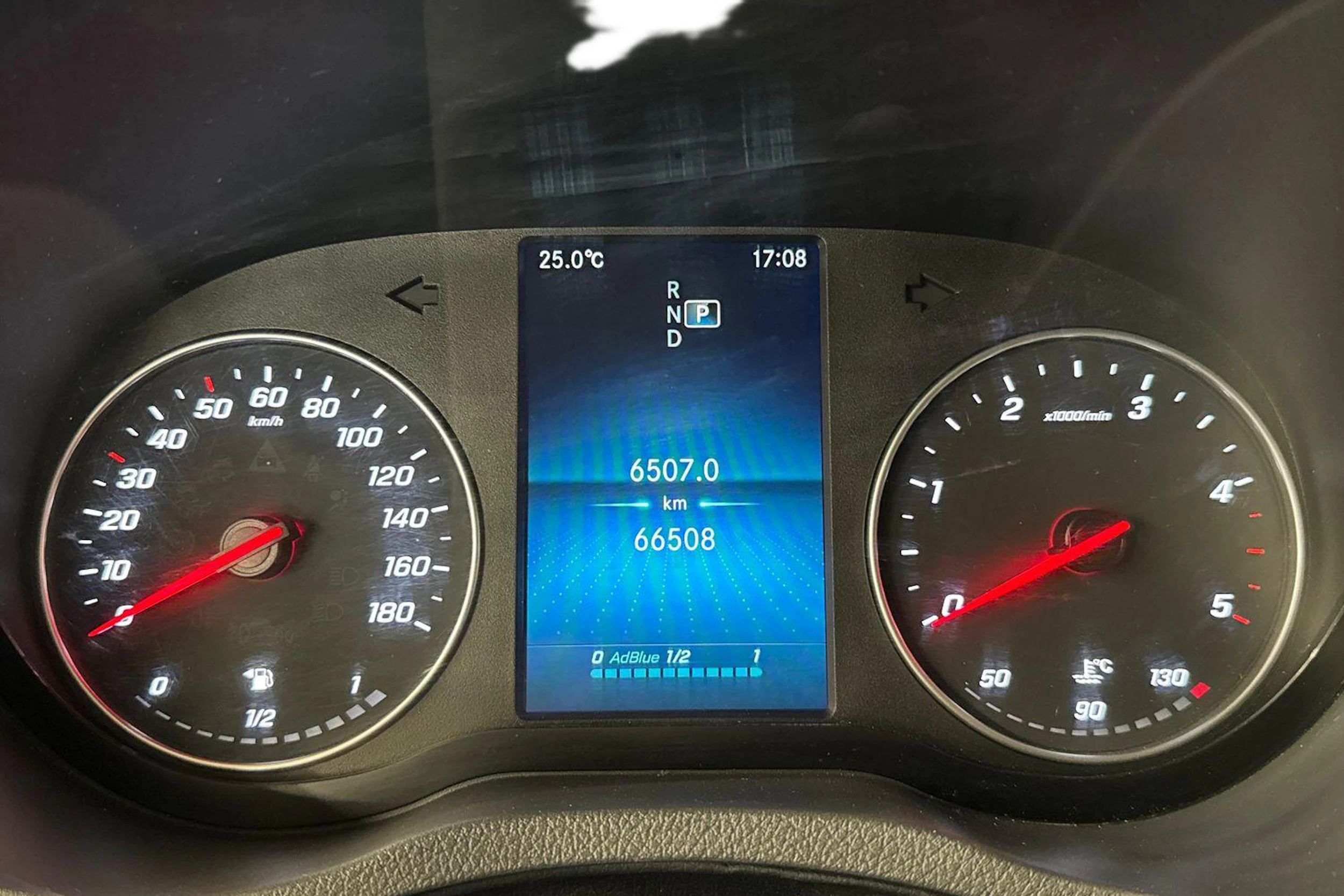 musta Mercedes-Benz Sprinter 2023 kuva 11.