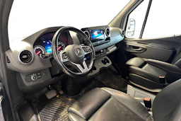 valkoinen Mercedes-Benz Sprinter 2022 kuva 3.