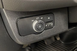 valkoinen Mercedes-Benz Sprinter 2022 kuva 19.