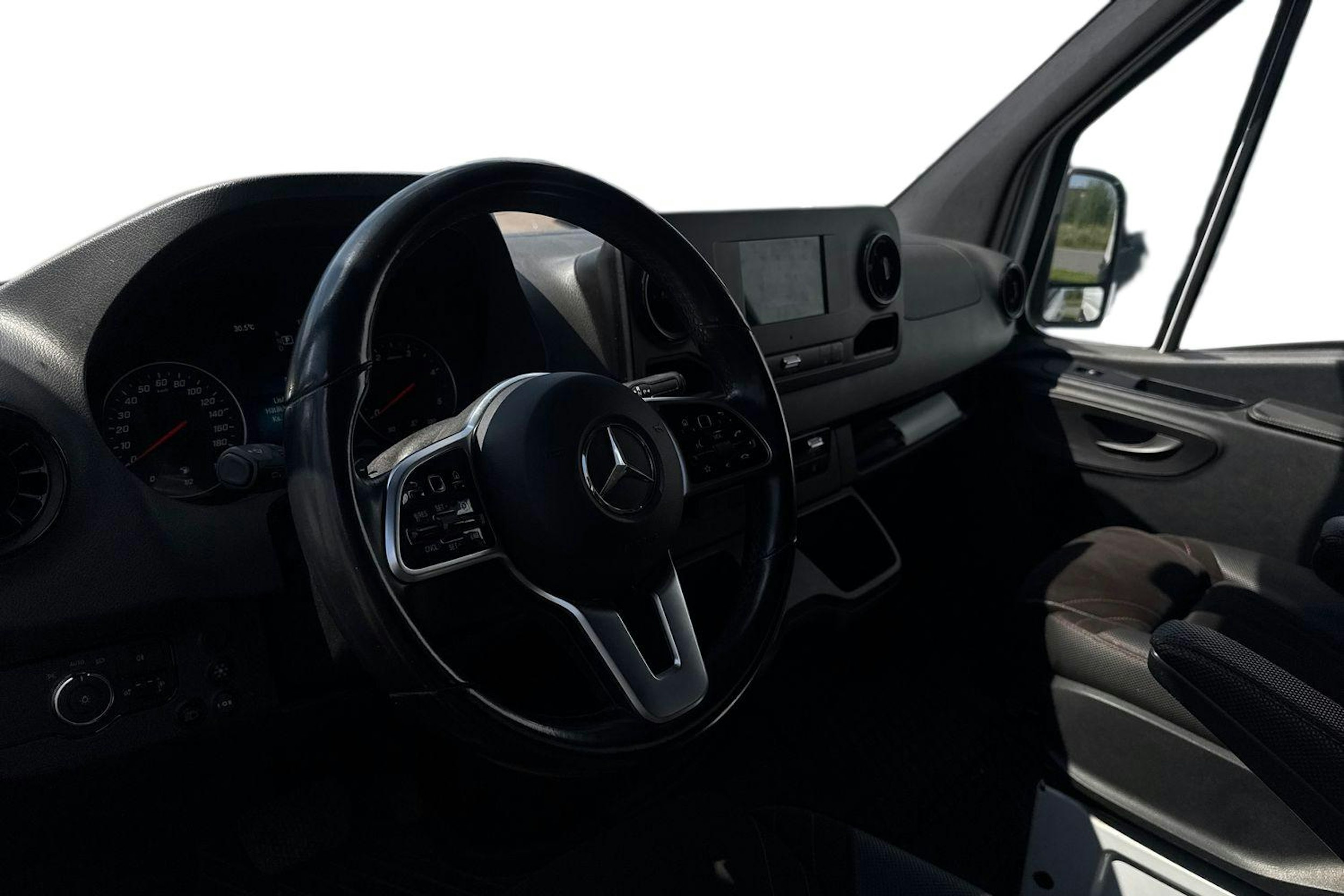Valkoinen Mercedes-Benz Sprinter 2022 kuva 3.