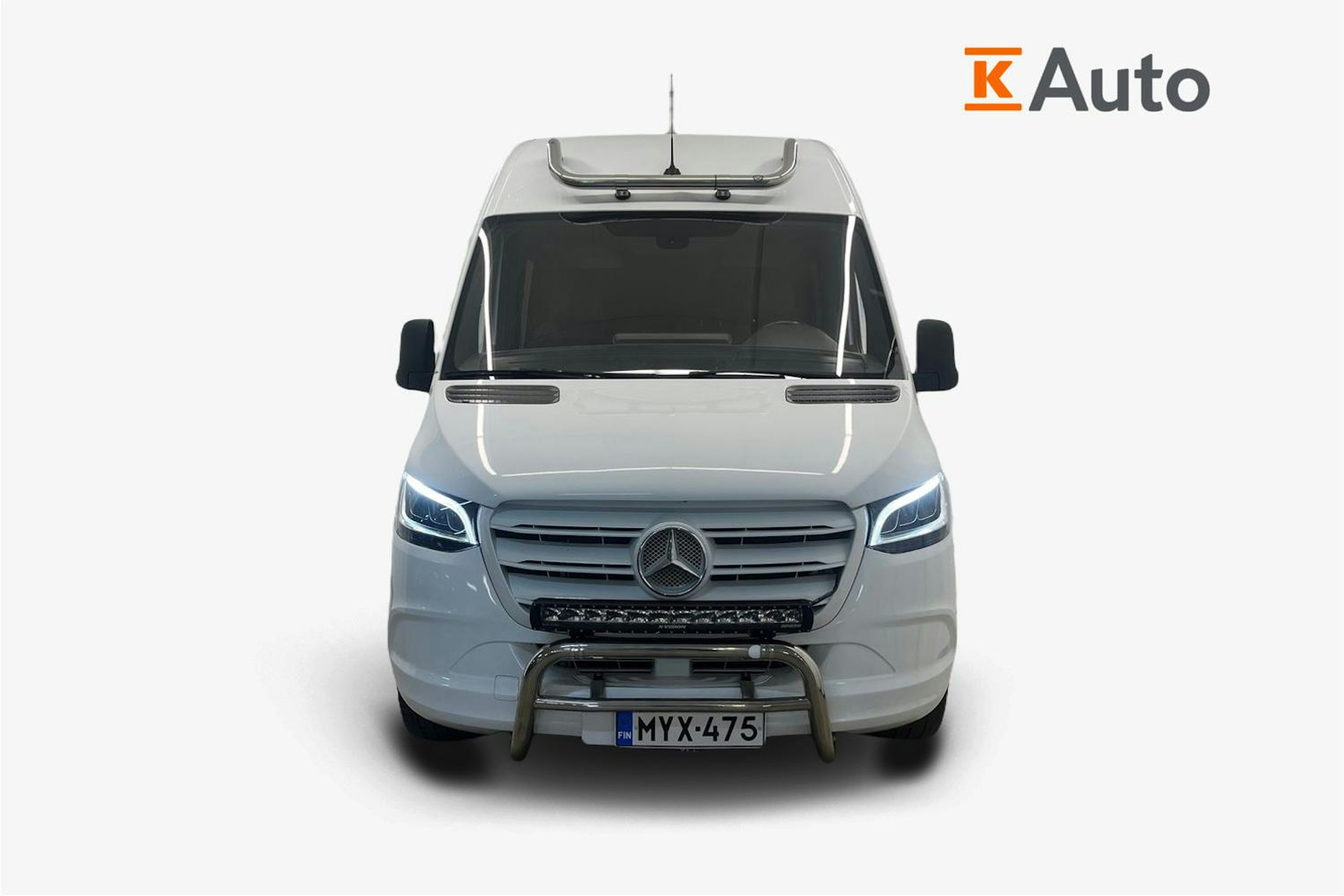 Valkoinen Mercedes-Benz Sprinter 2022 kuva 5.