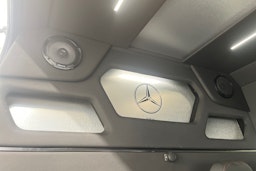 Valkoinen Mercedes-Benz Sprinter 2022 kuva 17.