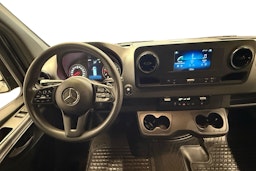 musta Mercedes-Benz Sprinter 2022 kuva 9.