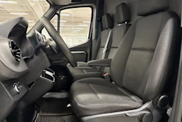 musta Mercedes-Benz Sprinter 2022 kuva 12.