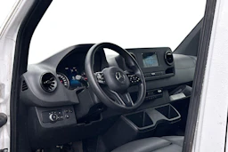 valkoinen Mercedes-Benz Sprinter 2022 kuva 3.